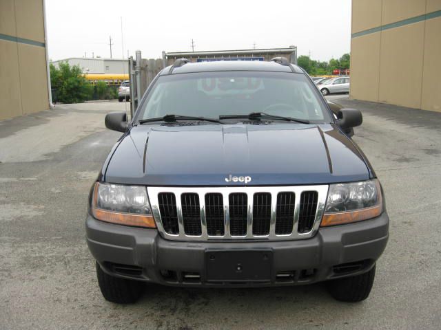 Jeep Grand Cherokee 2002 photo 1