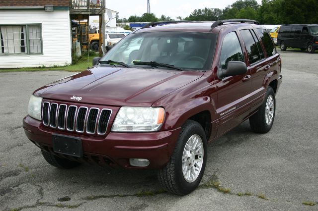 Jeep Grand Cherokee 2002 photo 1