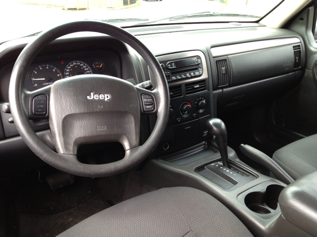 Jeep Grand Cherokee 2002 photo 1