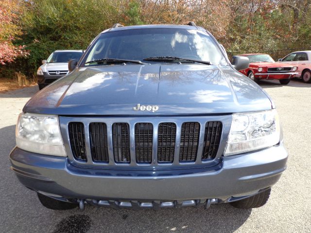 Jeep Grand Cherokee 2002 photo 1