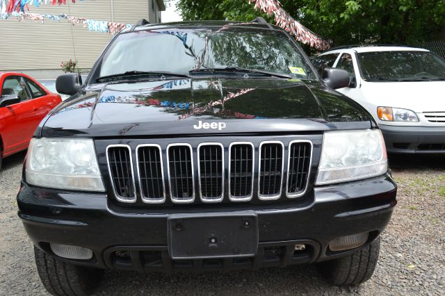 Jeep Grand Cherokee 2002 photo 1