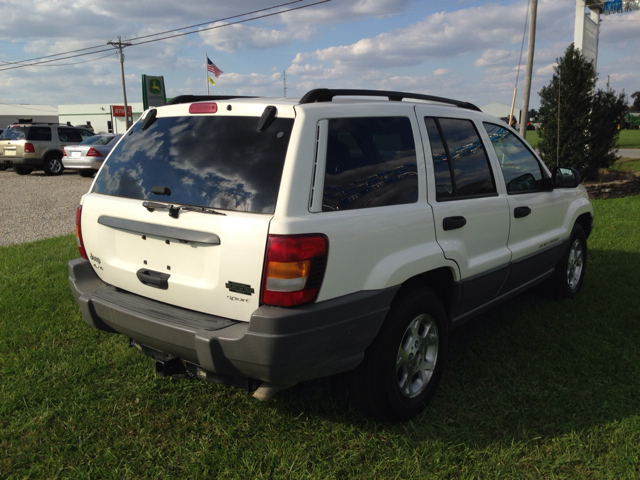 Jeep Grand Cherokee 2002 photo 2