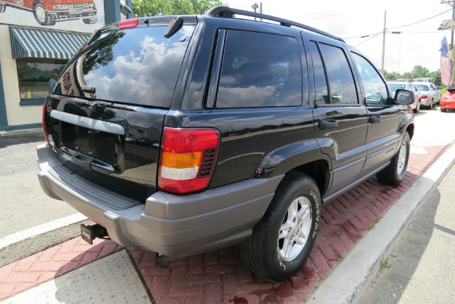 Jeep Grand Cherokee 2002 photo 4