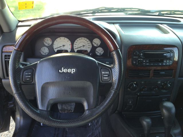 Jeep Grand Cherokee 2002 photo 32