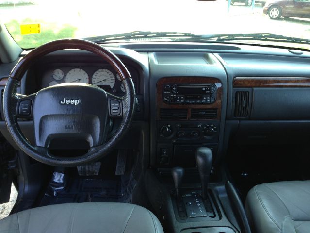 Jeep Grand Cherokee 2002 photo 34