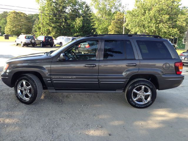 Jeep Grand Cherokee 2002 photo 39