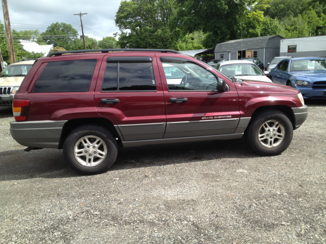 Jeep Grand Cherokee 2002 photo 2