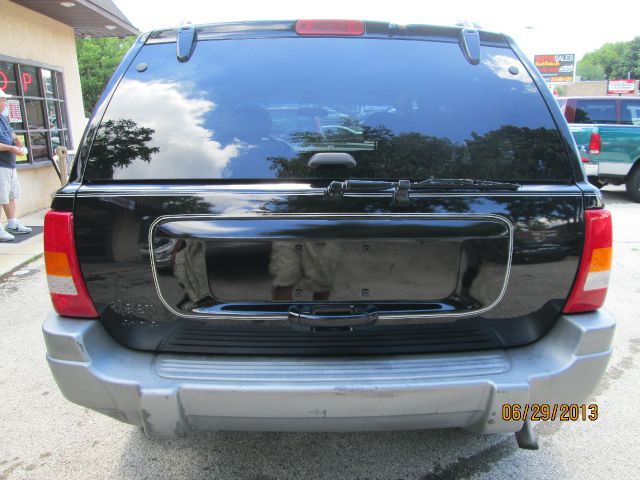 Jeep Grand Cherokee 2002 photo 3