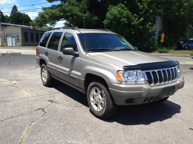 Jeep Grand Cherokee 2002 photo 1