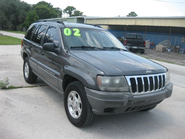 Jeep Grand Cherokee 2002 photo 3