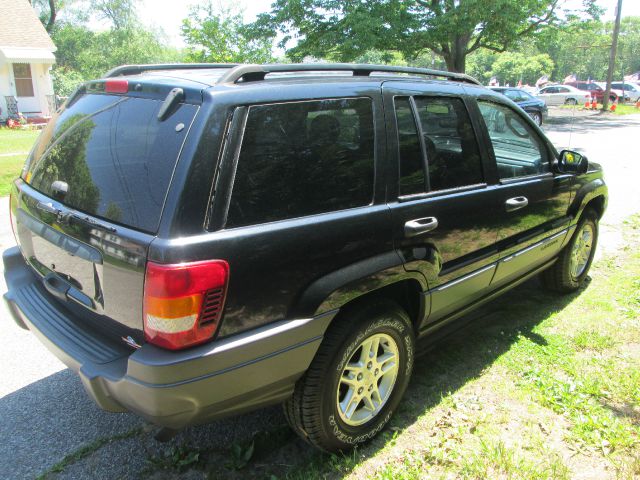 Jeep Grand Cherokee 2002 photo 2