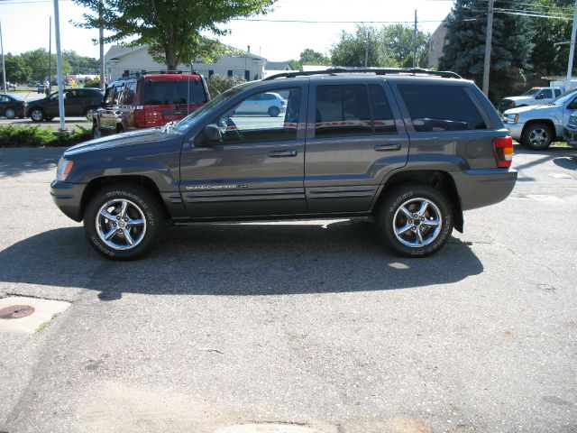 Jeep Grand Cherokee 2002 photo 4