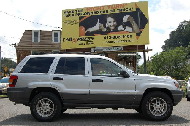 Jeep Grand Cherokee 2002 photo 2