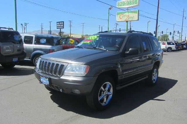 Jeep Grand Cherokee 2002 photo 3