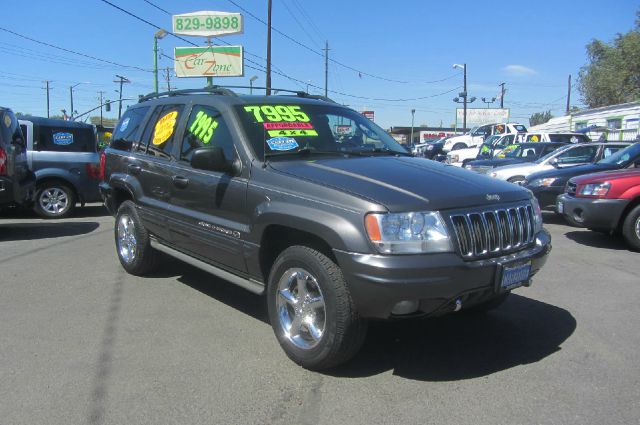 Jeep Grand Cherokee 2002 photo 4