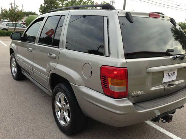 Jeep Grand Cherokee 2002 photo 1