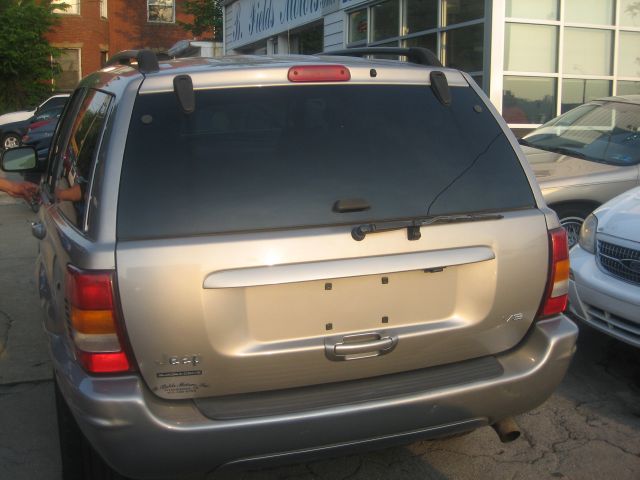 Jeep Grand Cherokee 2002 photo 3