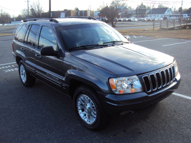 Jeep Grand Cherokee 2002 photo 3