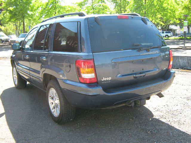 Jeep Grand Cherokee 2002 photo 2