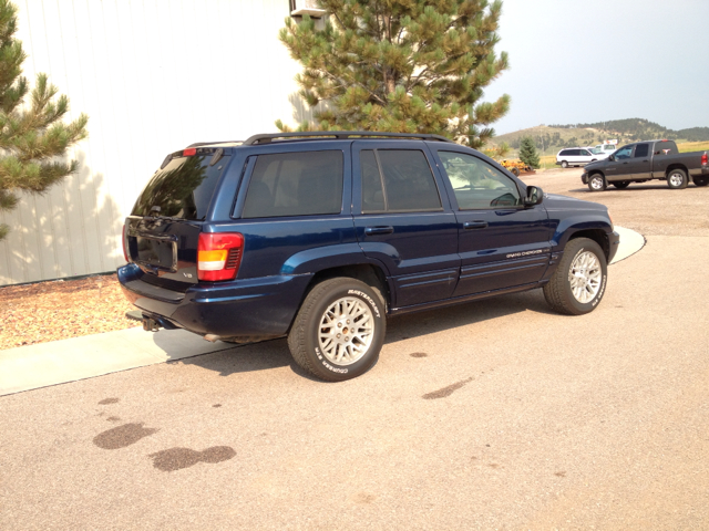 Jeep Grand Cherokee 2003 photo 3