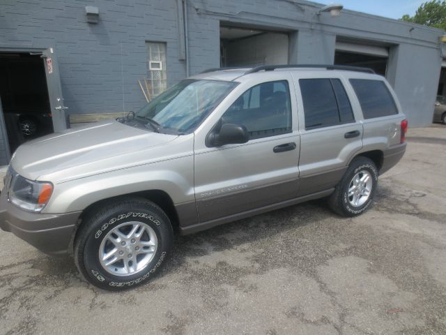 Jeep Grand Cherokee 2003 photo 1