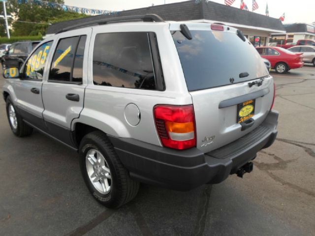 Jeep Grand Cherokee 2003 photo 2