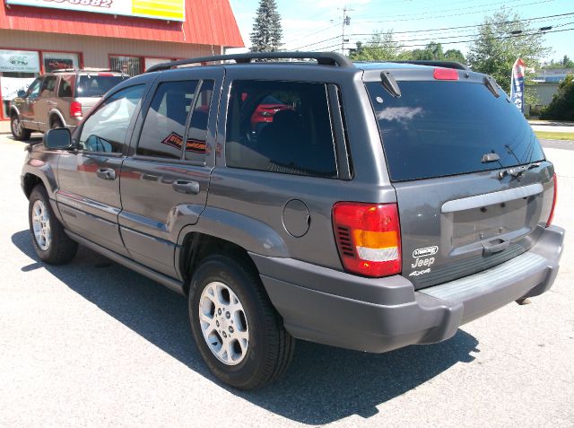 Jeep Grand Cherokee 2003 photo 1