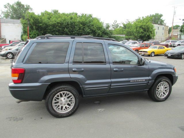 Jeep Grand Cherokee 2003 photo 3