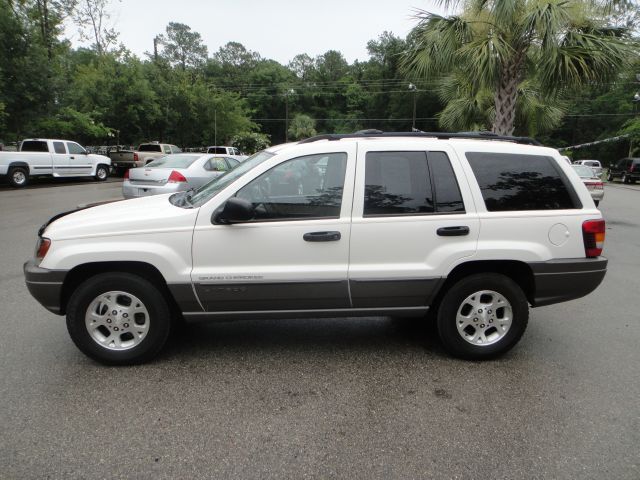 Jeep Grand Cherokee 2003 photo 2