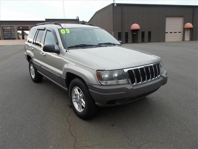 Jeep Grand Cherokee 2003 photo 4