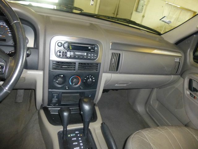 Jeep Grand Cherokee 2003 photo 15