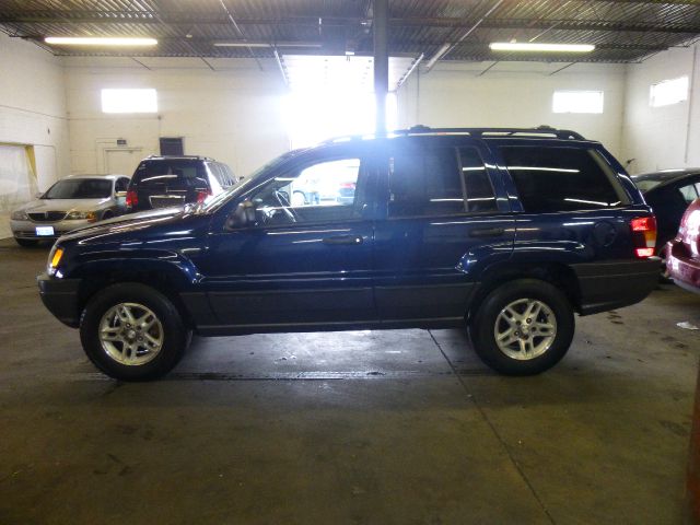 Jeep Grand Cherokee 2003 photo 3