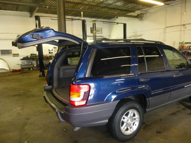 Jeep Grand Cherokee 2003 photo 9