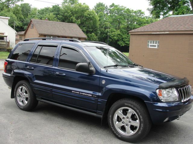 Jeep Grand Cherokee 2003 photo 1