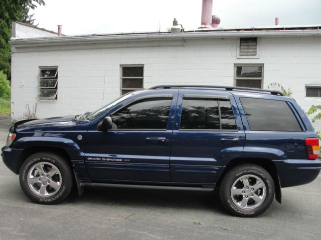 Jeep Grand Cherokee 2003 photo 29