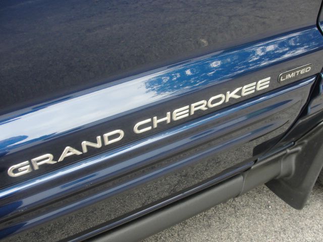 Jeep Grand Cherokee 2003 photo 9