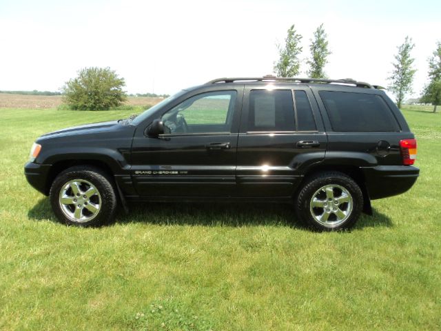 Jeep Grand Cherokee 2003 photo 3