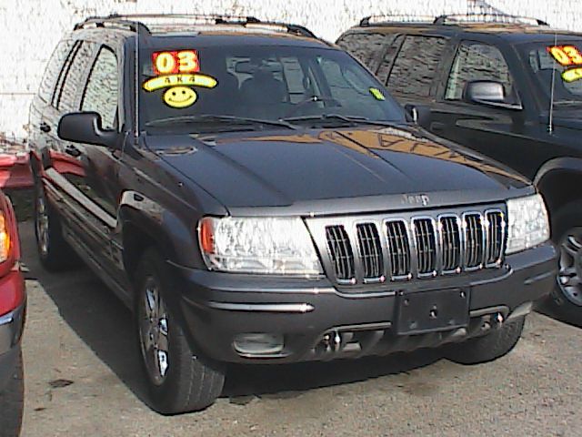 Jeep Grand Cherokee 2003 photo 2