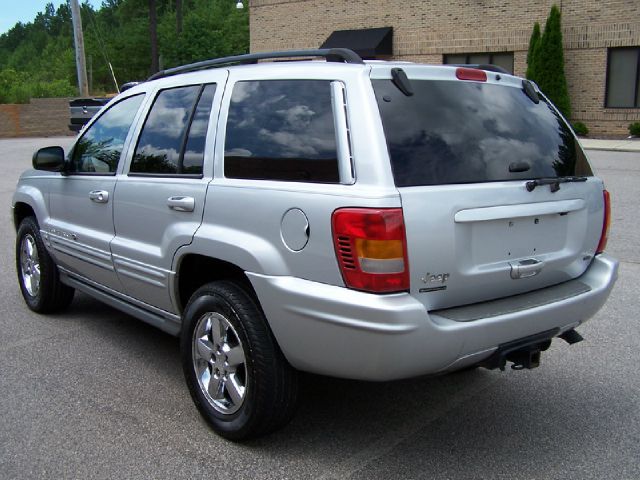 Jeep Grand Cherokee 2003 photo 1