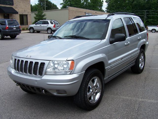 Jeep Grand Cherokee 2003 photo 3