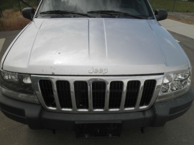 Jeep Grand Cherokee 2003 photo 2