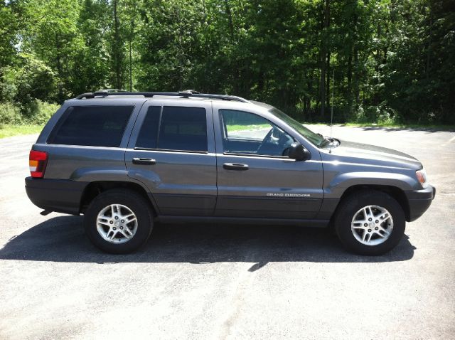 Jeep Grand Cherokee 2003 photo 2