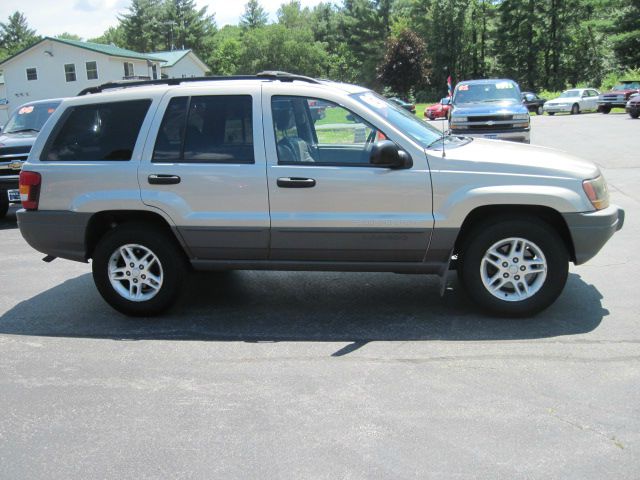 Jeep Grand Cherokee 2003 photo 1