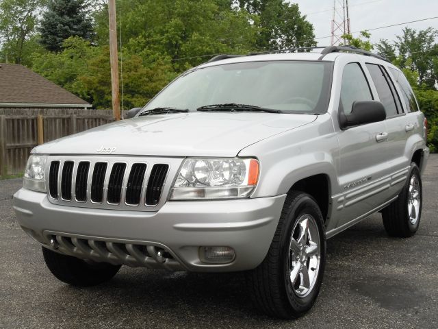 Jeep Grand Cherokee 2003 photo 1