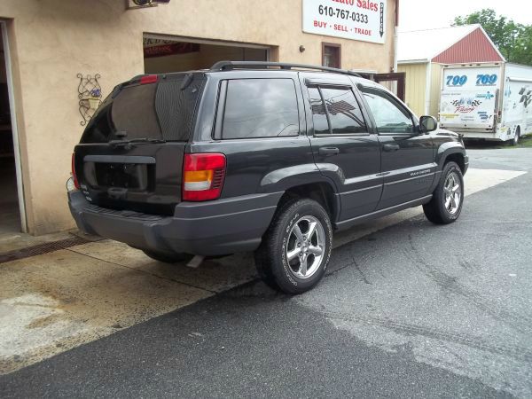 Jeep Grand Cherokee 2003 photo 1