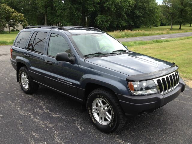 Jeep Grand Cherokee 2003 photo 1