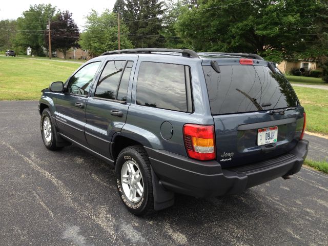 Jeep Grand Cherokee 2003 photo 2