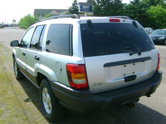 Jeep Grand Cherokee 2003 photo 3