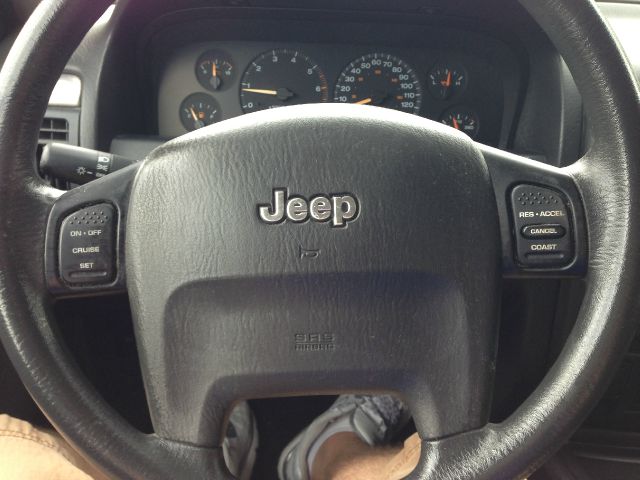 Jeep Grand Cherokee 2003 photo 9