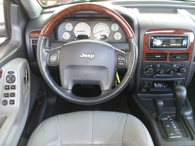 Jeep Grand Cherokee 2003 photo 1